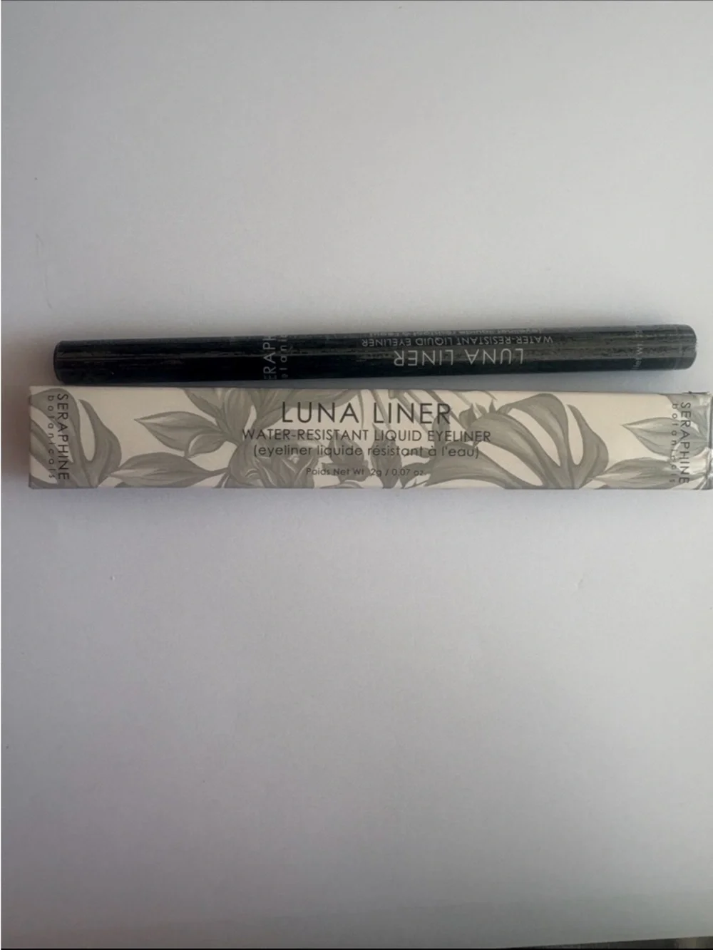 NWT Seraphine Luna Liner black water proof liquid eye liner